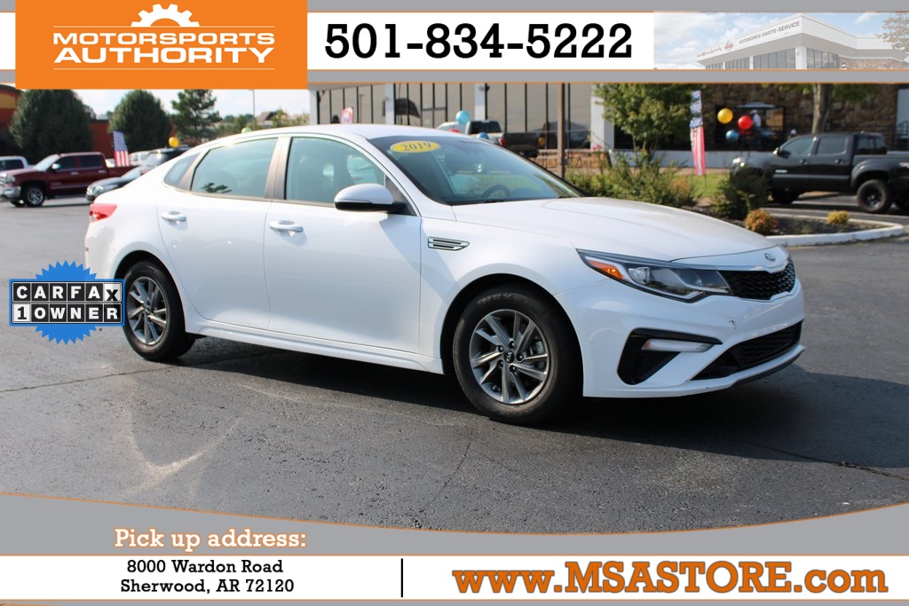 Pre-Owned 2019 Kia Optima LX FWD 4D Sedan